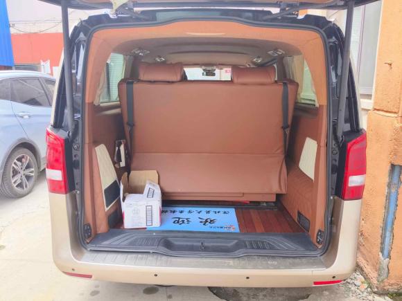 [青岛·鲁U] 二手奔驰威霆2018款 2.0T 精英版 7座 国V