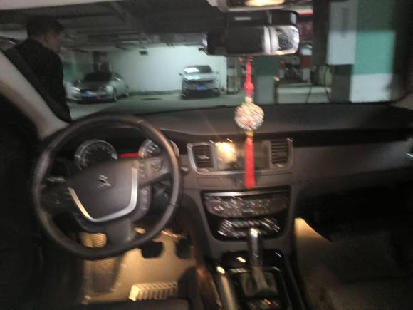 [南昌·赣M] 二手标致标致5082013款 2.0L 两周年纪念 自动天窗经典版