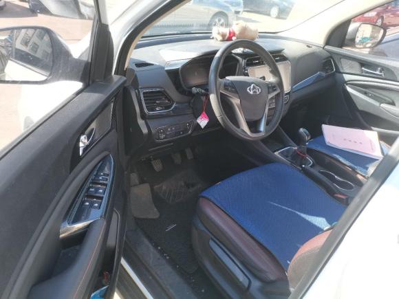 [南昌·赣A] 二手长安欧尚长安欧尚A8002017款 1.6L 手动豪华型