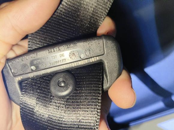 [宁波·浙D] 二手奥迪奥迪A4L2018款 30周年年型 30 TFSI 进取型