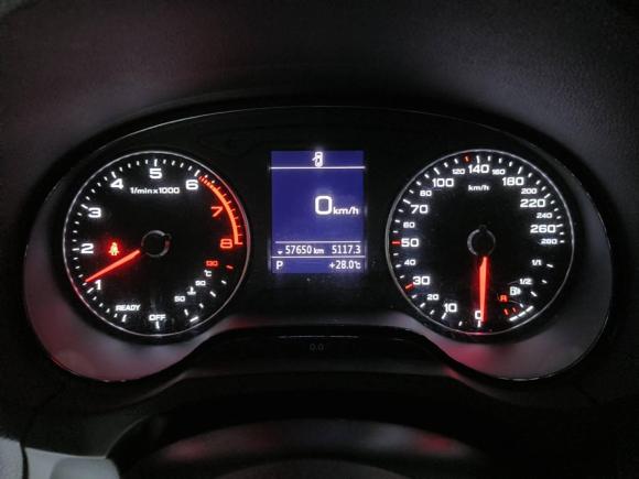 [南通·苏F] 二手奥迪奥迪A32018款 30周年年型 Limousine 35 TFSI 时尚型