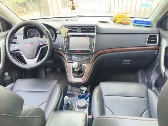 [无锡·苏B] 二手哈弗哈弗H62015款 改款 运动版 1.5T 手动两驱精英型