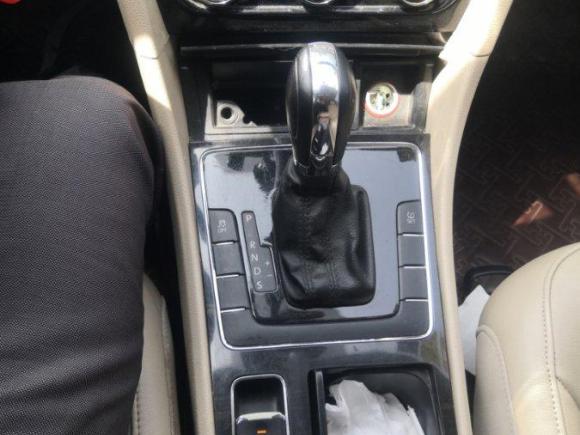 [北京·京M] 二手大众帕萨特2013款 1.8TSI DSG尊荣版