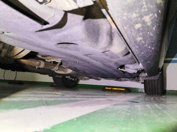 [芜湖·皖B] 二手福特探险者2023款 EcoBoost 285 四驱钛金版 7座