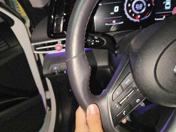 [杭州·浙F] 二手现代伊兰特2021款 1.5L CVT LUX尊贵版