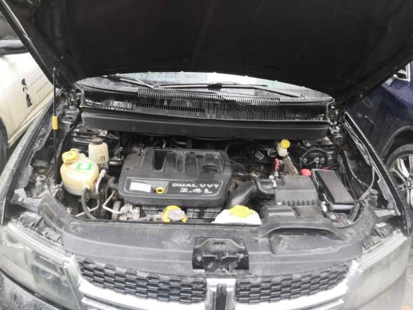 [宁波·新A] 二手道奇酷威2013款 2.4L 两驱尊尚版