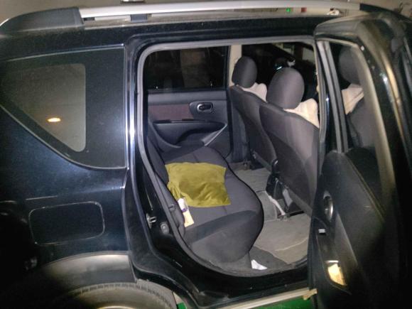 [佛山·粤X] 二手日产骊威2010款 劲锐版 1.6L 自动标准型