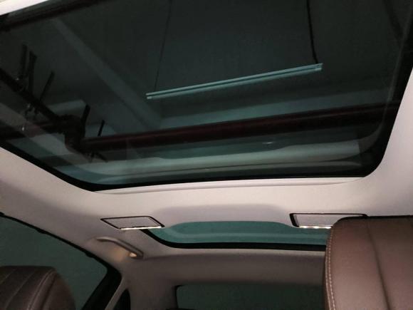 [佛山·粤E] 二手奔驰奔驰E级2018款 改款 E 300 L 运动豪华型