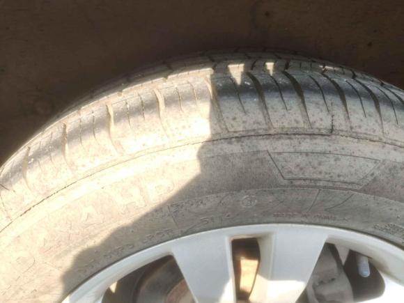 [南昌·赣A] 二手吉利汽车吉利GX72014款 1.8L 手动超值版