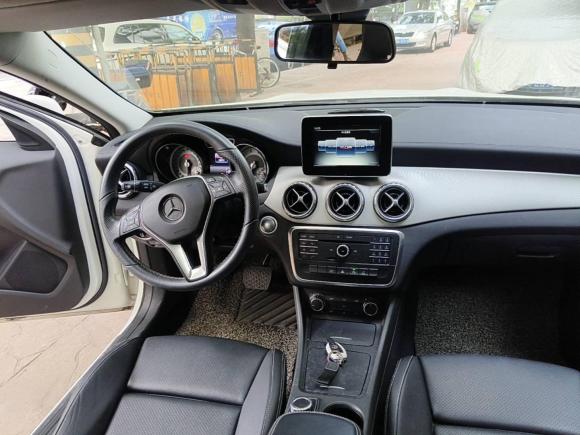 [上海·沪B] 二手奔驰奔驰GLA2016款 GLA 200 时尚型