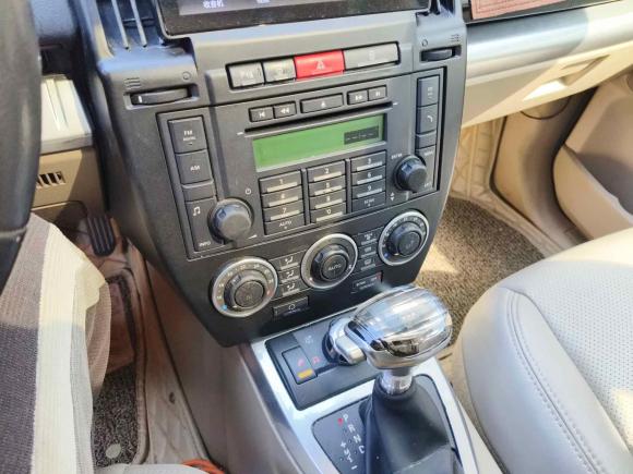 [济南·鲁A] 二手路虎神行者22009款 3.2L