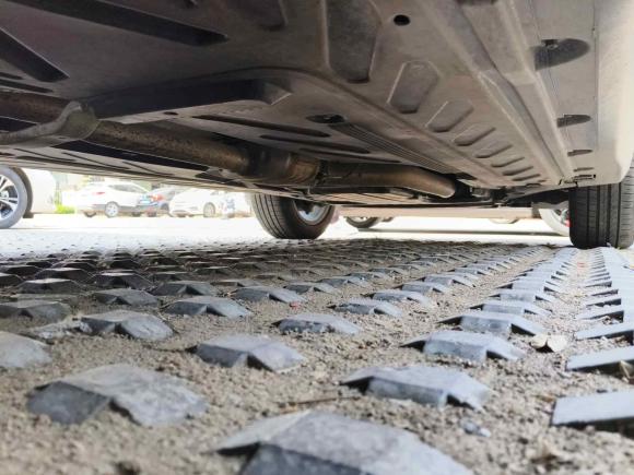 [青岛·鲁B] 二手奔驰奔驰GLC2022款 改款 GLC 260 L 4MATIC 豪华型