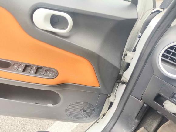 [苏州·苏E] 二手名爵名爵3SW2015款 1.5L AMT精英型