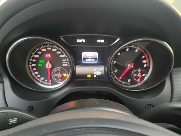 [苏州·鄂A] 二手奔驰奔驰GLA2017款 GLA 200 时尚型