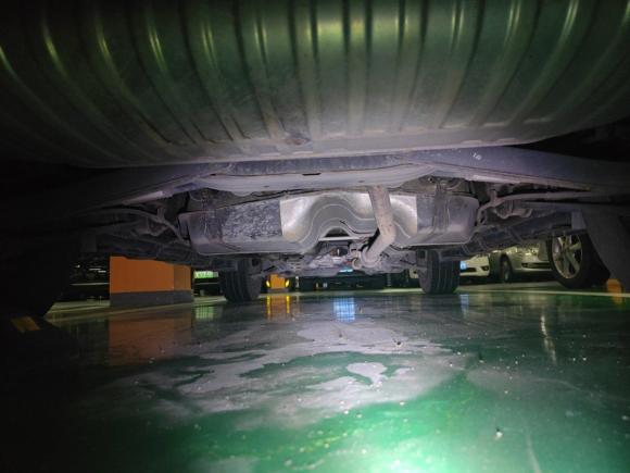 [深圳·粤B] 二手起亚狮跑2013款 2.0L 手动两驱版GLS