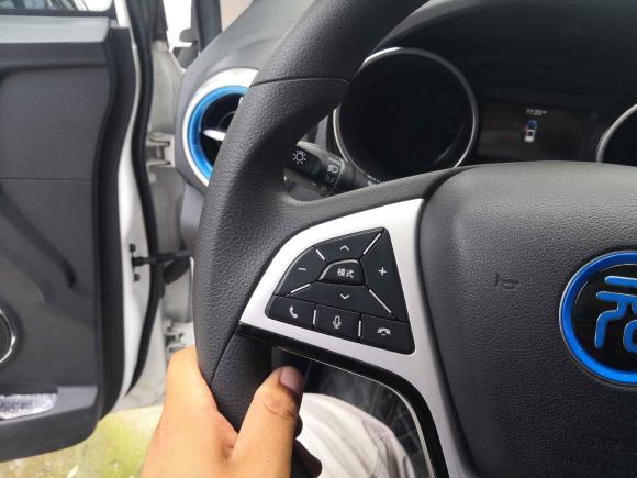 [北京·京A] 二手比亚迪元新能源2018款 EV360 智联创酷型