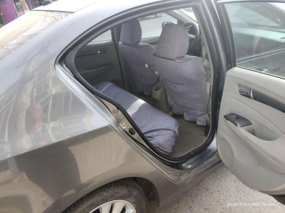 [青岛·粤U] 二手本田锋范经典2012款 1.5L 手动精英版