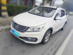 [济南·鲁S] 宝骏宝骏3102016款 1.2L 手动豪华型