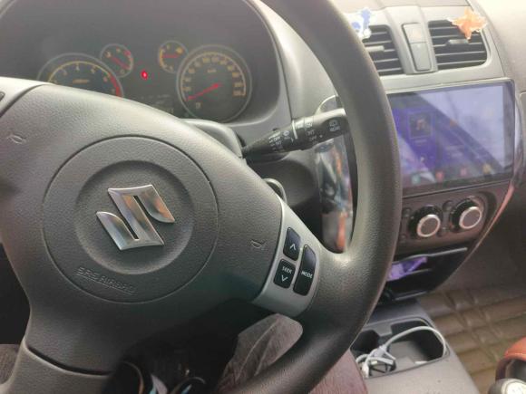 [上海·苏A] 二手铃木天语 SX42012款 1.6L 手动锐骑型