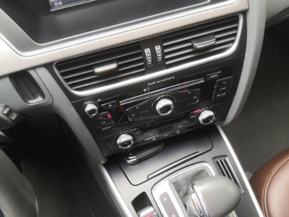 [成都·川A] 二手奥迪奥迪A4L2016款 35 TFSI 典藏版 自动标准型