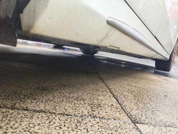 [无锡·苏B] 二手奔驰奔驰C级2017款 改款 C 180 L 时尚型运动版