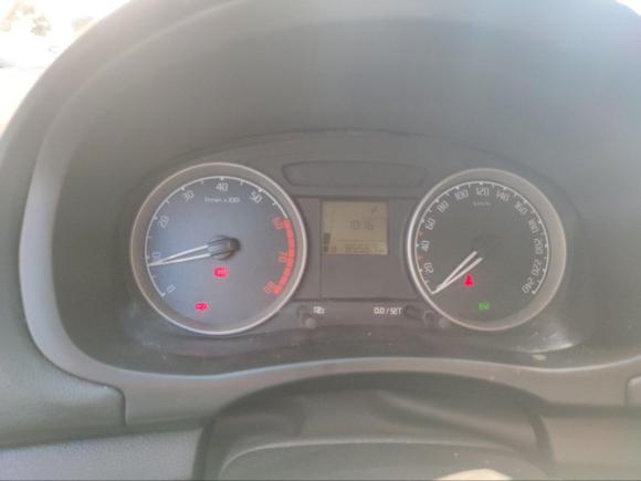 [深圳·渝A] 二手斯柯达晶锐2011款 1.6L 自动晶享版