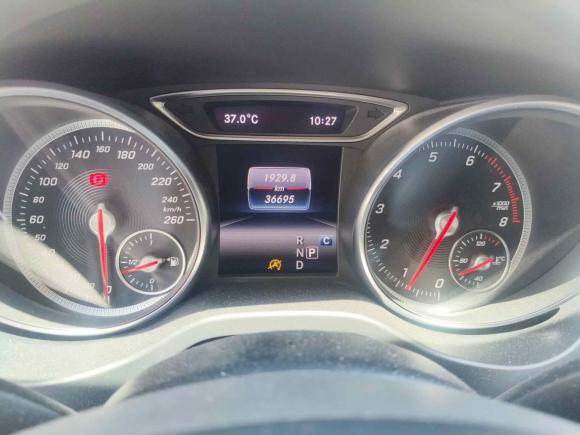 [杭州·浙F] 二手奔驰奔驰GLA2018款 GLA 200 时尚型