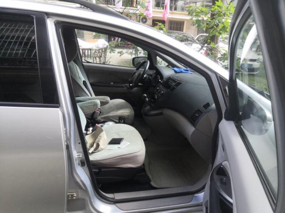 [南通·苏K] 二手三菱格蓝迪2006款 2.4 七人绒布版