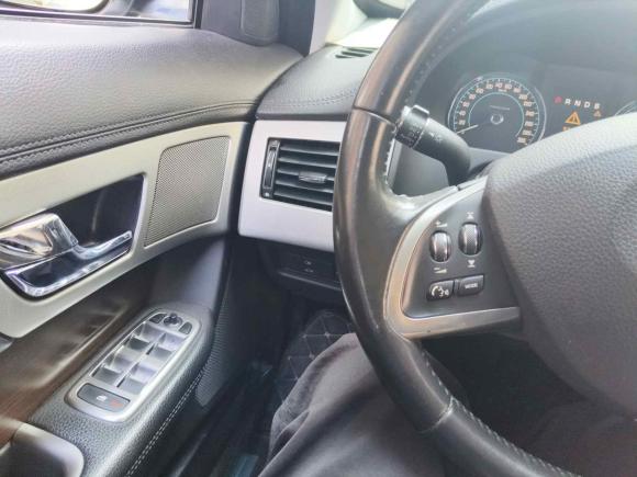 [广州·粤A] 二手捷豹捷豹XF2015款 XF 2.0T 风华版