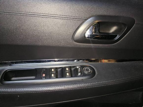 [义乌·赣G] 二手标致标致30082016款 2.0L 自动标准版