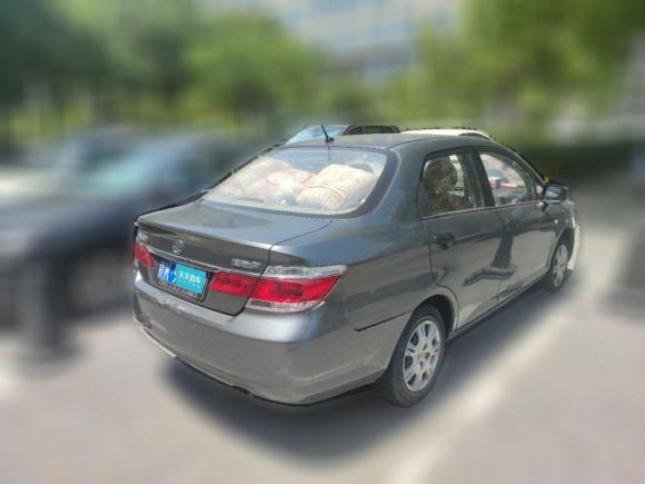 [上海·赣K] 二手理念理念S12011款 1.3L 自动舒适版