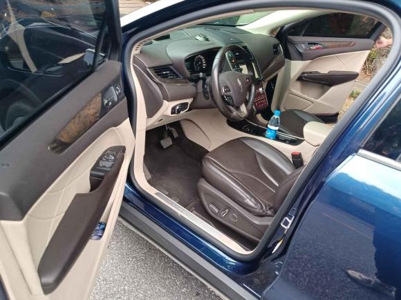[苏州·苏E] 二手林肯林肯MKC2016款 2.0T 四驱尊雅版