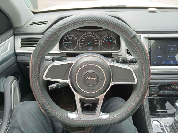 [无锡·辽H] 二手众泰大迈X72017款 上进版 1.8T DCT嵩山型