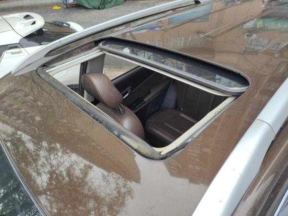 [武汉·鄂A] 二手陆风陆风X52016款 Plus 1.5T CVT创领版