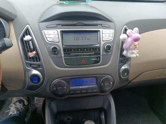 [芜湖·皖B] 二手现代北京现代ix352010款 2.0L 自动两驱精英版GLS