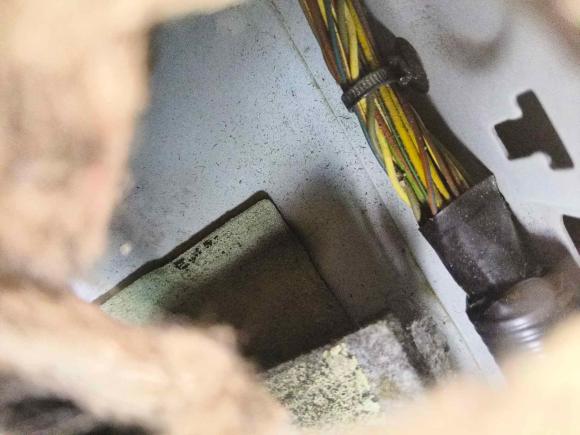 [西安·陕A] 二手福特福克斯2012款 三厢经典 1.8L 自动时尚型