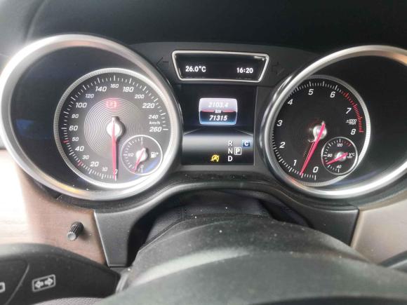 [成都·川A] 二手奔驰奔驰GLE2017款 GLE 320 4MATIC 动感型