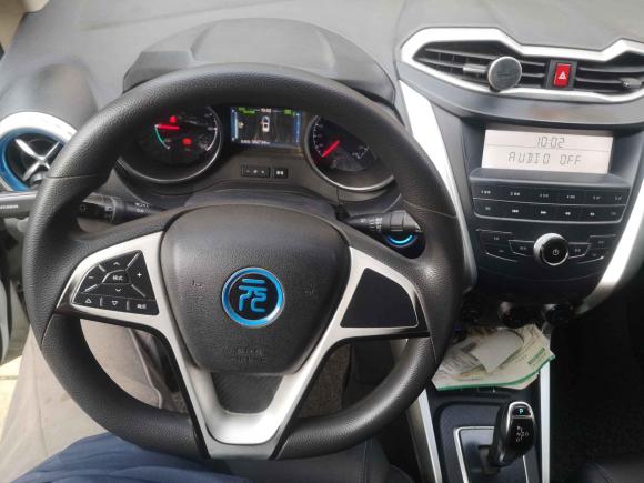 [成都·川A] 二手比亚迪元新能源2018款 EV360 智联尚酷型