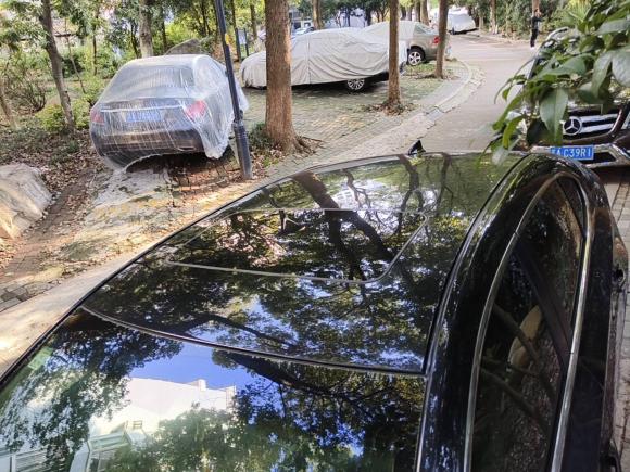 [南京·苏A] 二手荣威荣威9502012款 2.4L 豪华版