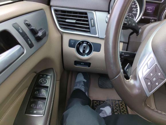 [芜湖·皖B] 二手奔驰奔驰M级2012款 ML 300