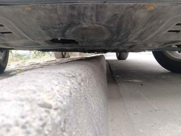 [成都·川G] 二手现代北京现代ix352010款 2.0L 自动两驱精英版GLS