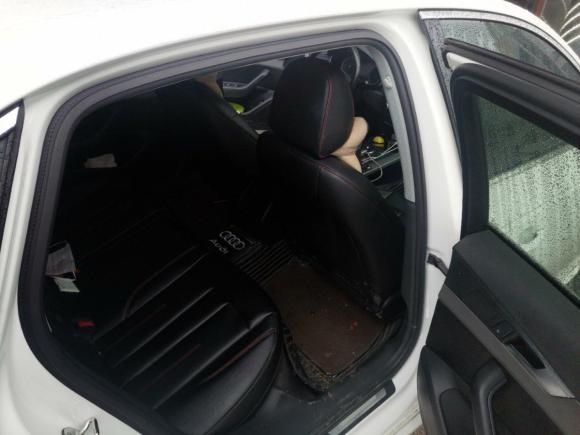 [常州·苏D] 二手奥迪奥迪A4L2017款 40 TFSI 进取型