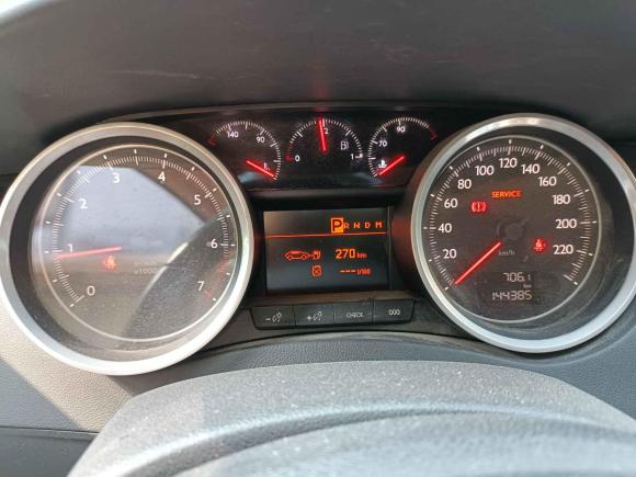 [济南·鲁A] 二手标致标致5082011款 2.3L 自动豪华版