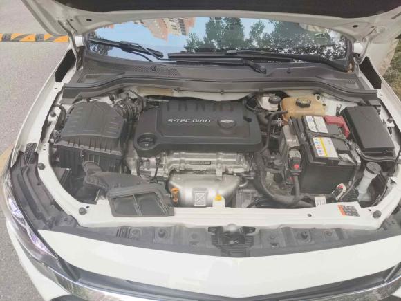 [武汉·鄂A] 二手雪佛兰科鲁泽2020款 320 自动悦享版