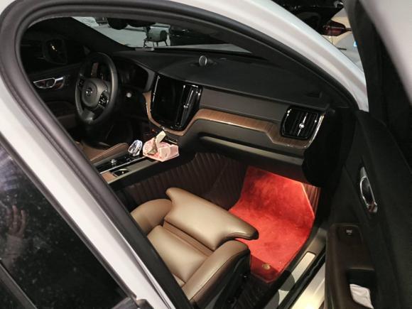 [合肥·皖A] 二手沃尔沃沃尔沃XC602023款 B5 四驱智远豪华版