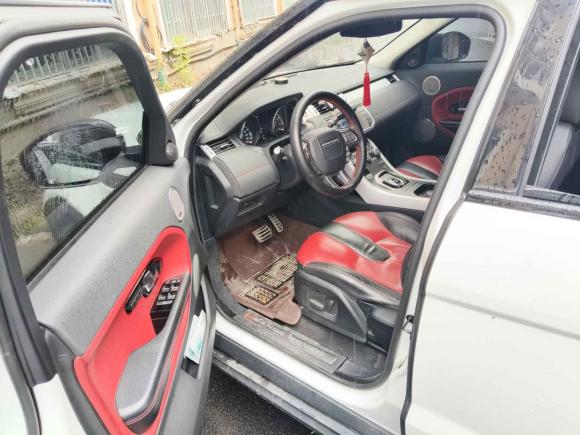 [上海·皖A] 二手路虎揽胜极光2015款 2.0T 5门耀动版