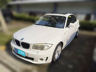 宝马宝马1系2011款 120i 双门轿跑车