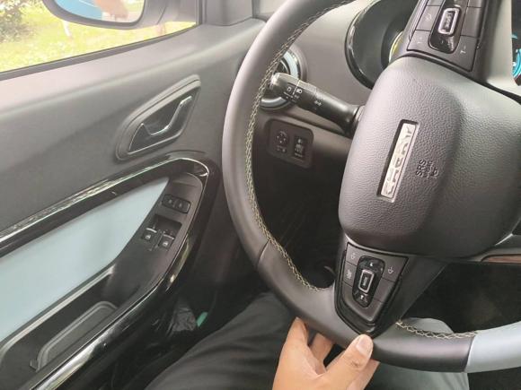 [成都·川A] 二手奇瑞新能源小蚂蚁2022款 改款 甜粉款 半糖版 磷酸铁锂 30.7kWh 30kW 301km