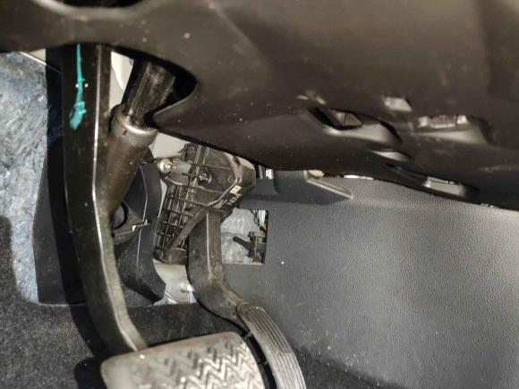 [北京·京A] 二手丰田卡罗拉2021款 双擎 1.8L E-CVT精英版