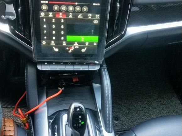 [深圳·粤B] 二手中华中华V72018款 280T DCT豪华型 5座